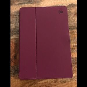 NWOB Speck iPad Air 10.5” Case